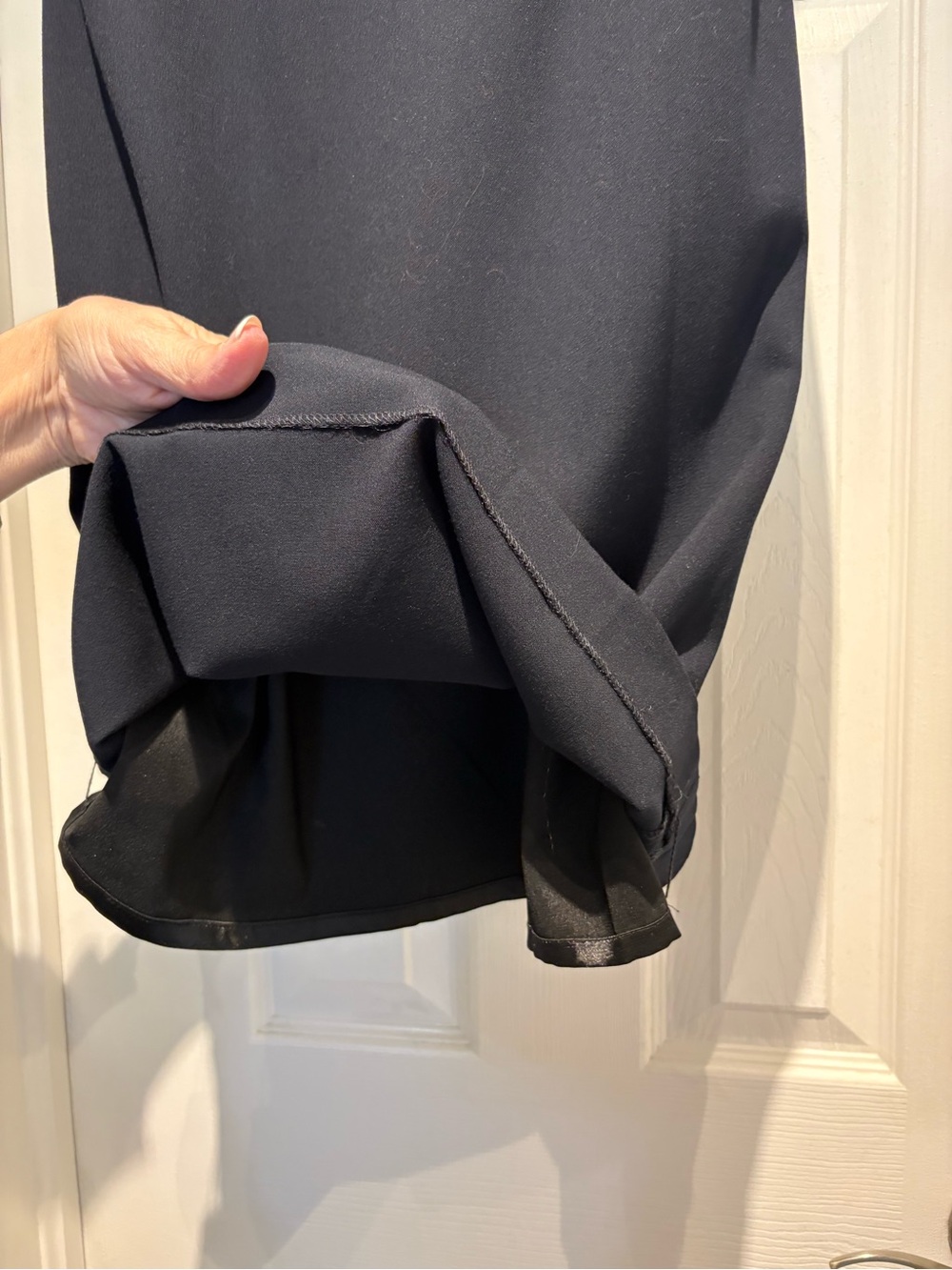 Tahari Navy Blue Sleeveless Sheath Dress - Picture 12 of 12
